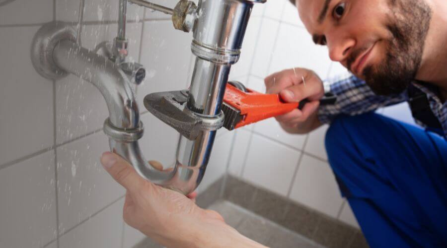 Local water heater installation in Bucks, AL